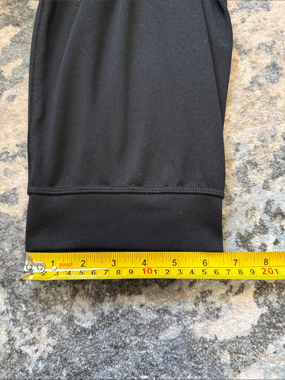 Under Armour Black Women's Capri Joggers - Picture 6 of 6
